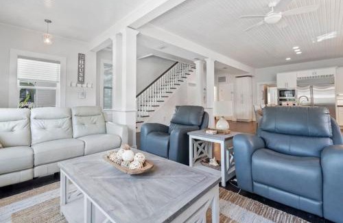 Downtown Historic District House | Cobalt Cottage History at your doorstep