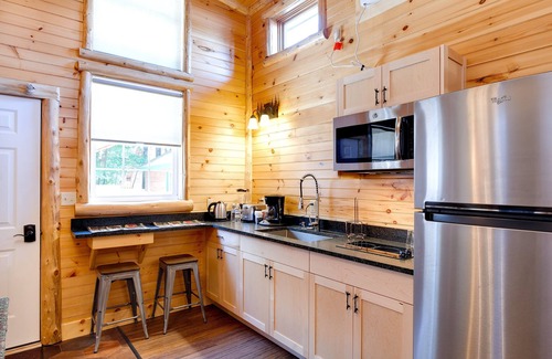 Lake Placid Hotel | Eco-Friendly Cobble Mountain Lodge: Rated 9.4/10 by Guests
