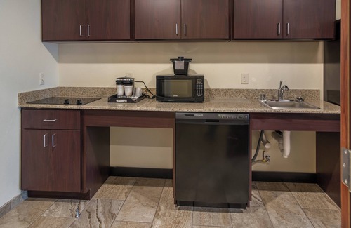 Ashland Hotel | Explore Comfort at Cobblestone Inn & Suites - Ashland