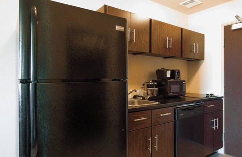 Eads Hotel | Discover Comfort at Cobblestone Inn & Suites - Eads