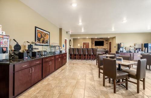 Kermit Hotel | Discover Cobblestone Inn & Suites - Pet Friendly Kermit Stay