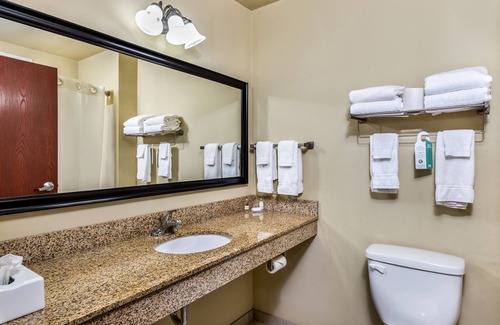 Vinton Hotel | Discover Cobblestone Inn & Suites - Vinton with Breakfast