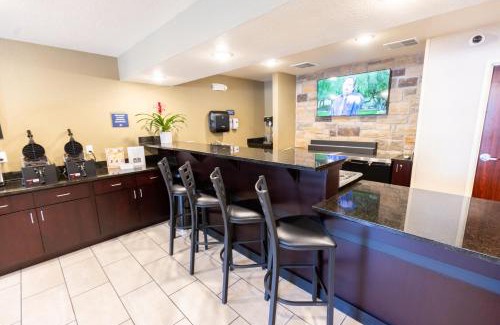 Winters Hotel | Top-Rated Cobblestone Inn & Suites - Pets Welcome in Winters