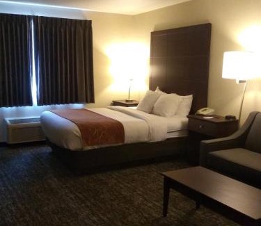 Ripon Hotel | Pet-Friendly Getaway at Cobblestone Suites - Ripon