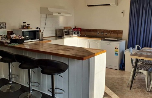 Cobden Cottage | Exceptional Cobden Crest Cottages: Pet-Friendly Retreat