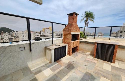 Pitangueiras Apartment | Spacious 5-Bedroom Retreat with Pool Near Pitangueiras