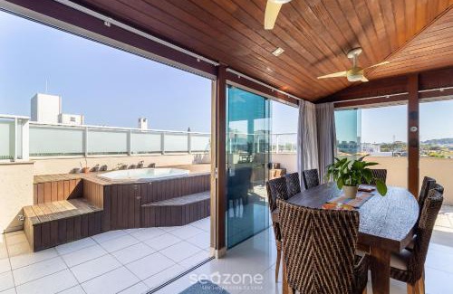 Campeche Leste Apartment | Convenient Apto with BBQ, Steps from Praia do Campeche