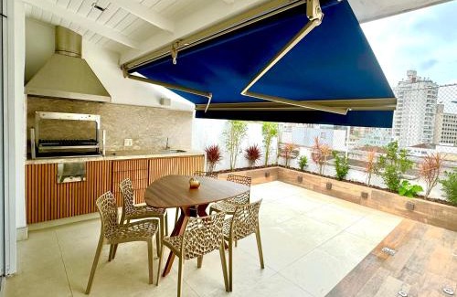Tombo Apartment | Cozy Retreat with Pool, Just 200m from the Beach