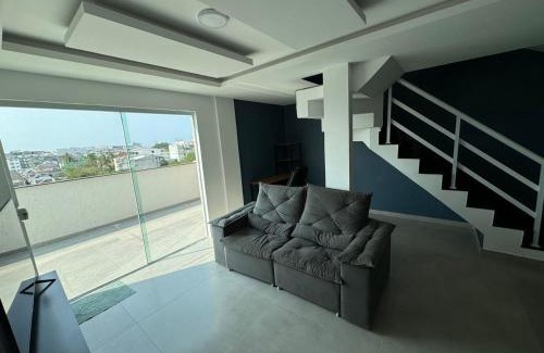 Recreio dos Bandeirantes Apartment | Beachfront Duplex Retreat with 10/10 Guest Ratings
