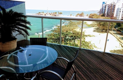 Centro Apartment | Duplex Getaway at Praia das Castanheiras with Ocean View