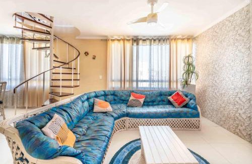 Parque Enseada Apartment | Cozy Cover in Enseada: 10 Min to Beach with Pool & Wi-Fi