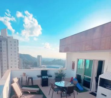 Belvedere Apartment | Experience the Spectacular Belvedere Coverage Hotel