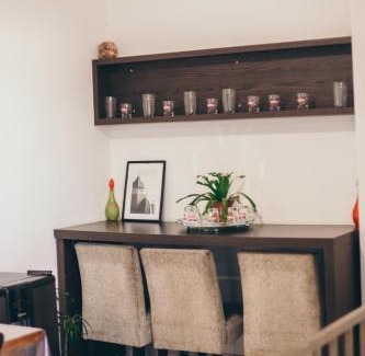 Cinquentenario Apartment | Relax at Cobertura Hidro BH: Gourmet Space & Hot Tub