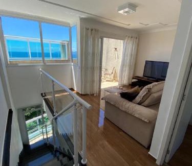 Conceicao de Jacarei Apartment | Oceanfront Escape at Cobertura Porto Real Suítes Mangaratiba