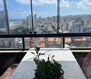 Costa Azul Apartment | Relax at COBERTURA VISTA MAR with Ocean Views & Pool