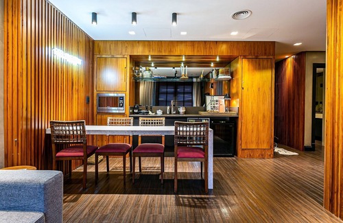 Jurere Apartment | Top-Rated Resort with Kitchen and Ocean View Amenities
