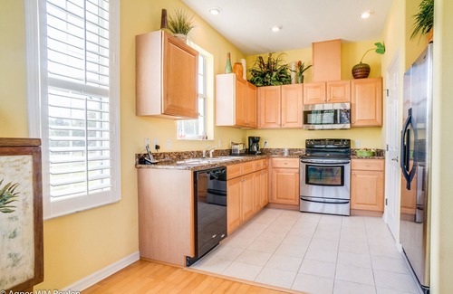 Homosassa Villa | Discover Cobia Villa Tradewinds: Pet-Friendly Ocean Retreat