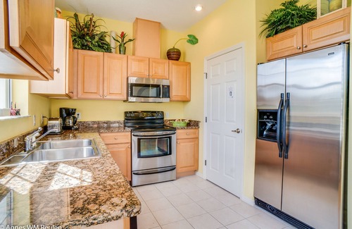 Homosassa Villa | Discover Cobia Villa Tradewinds: Pet-Friendly Ocean Retreat