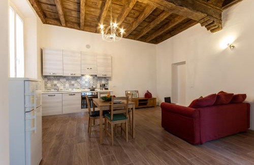 Old Town Apartment | Discover Cocastelli 1 - Smart Holiday: Family-Friendly Getaway