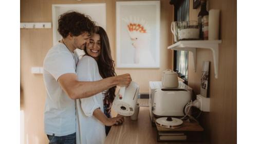 Palmwoods House | Explore Cockatoo Cabin: Highly Rated Getaway Awaits
