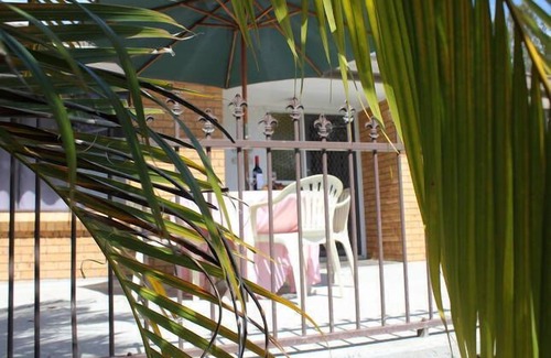 Coomba Park House | Pet-Friendly "Cockleshells" Retreat by the Lake - Rated 9.4