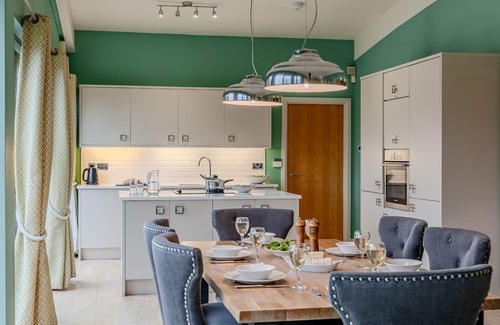 Richmond Cottage | Cozy Coco Lodge: Family-Friendly Retreat for 6 Guests