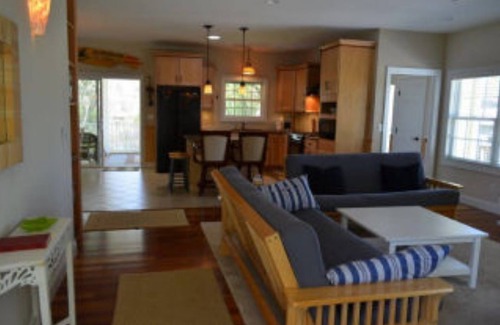 Chincoteague House | Experience Tropical Bliss at Coco Banana with Ocean Views
