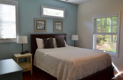 Chincoteague House | Experience Tropical Bliss at Coco Banana with Ocean Views