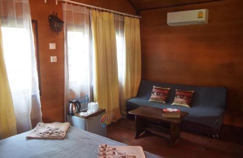 Satun Hotel | Beachfront Bliss at Coco Beach Bungalows with Ocean Views