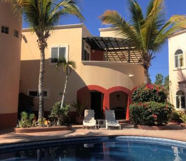 Loreto Hotel | Pet-Friendly Coco Cabanas Loreto with Oceanfront Pool
