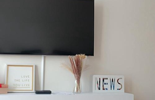 Krowodrza Apartment | Cozy City Centre Retreat with Fast WiFi for Families