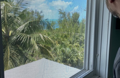 Green Turtle Cay Villa | Oceanfront Coco Bay Retreat Steps from the Beach