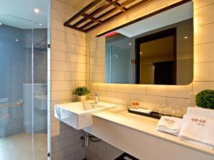 Bang Na Hotel | Budget-Friendly Coco Hotel: Family-Friendly Dining Options