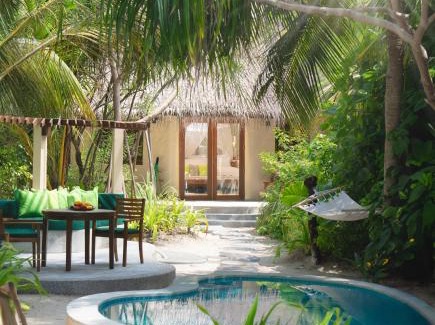 Dhunikolhu Resort | Oceanfront Bliss at Coco Palm Dhuni Kolhu - Rated 9/10