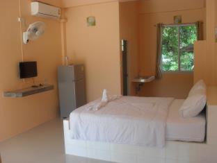 Koh Tao Hotel | Discover Budchui Village2: Oceanfront Haven with Spa & Pool
