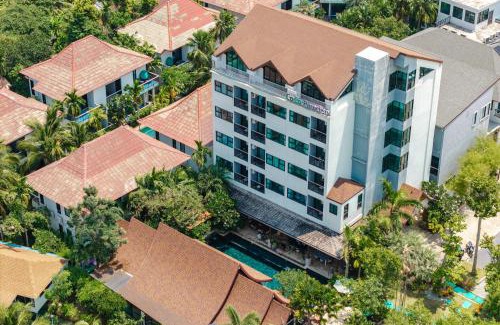 Chalong Hotel | Discover Coco Paradiso Phuket SHA: Oceanfront Retreat