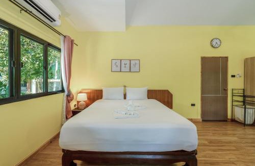 Chalong Resort | Relax at Coco Retreat Phuket Resort and Spa with Pool & Spa