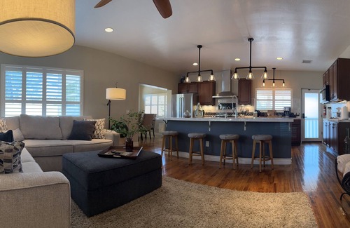 Cottonwood House | Top-Rated Coco's Cottage: Cozy 2-Bedroom Retreat in Cottonwood