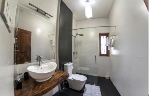 Seeduwa - Katunayake Villa | Discover Coco Villa Peach Tree - A 4-Star Guest Favorite