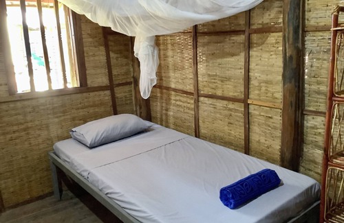 Koh Rong Sanloem House | Cozy Cocohuts Cambodia: Family-Friendly with Breakfast Included