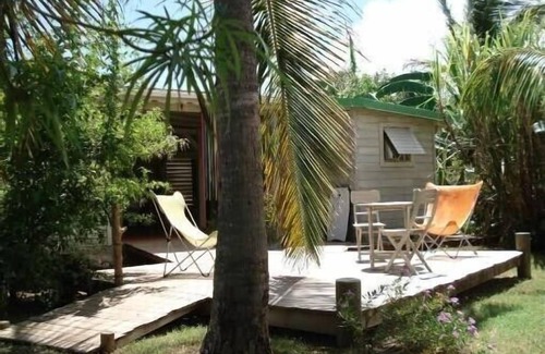 Le Moule House | Inviting Cocoloba - Grand Carbet: Rated 9.4/10 & Family-Friendly