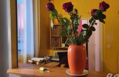 Montrouge Apartment | Cozy 2-Piece Hotel with Family-Friendly Amenities