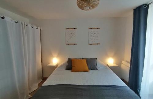 Voiron Apartment | Cozy Cocon in the Heart of Voiron - Family Friendly Stay