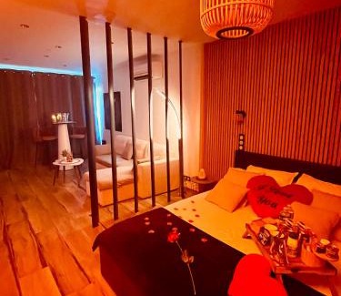 Le Barcares Apartment | Exceptional Te Dua Room with Private Spa and Hot Tub