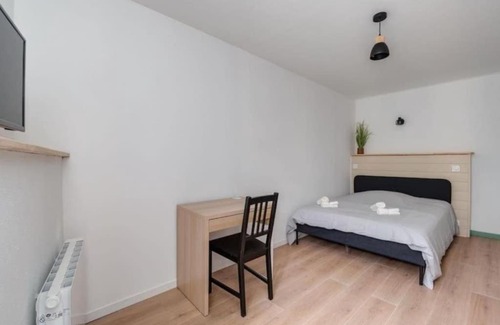 Villefranche-de-Lauragais Apartment | Cocon de la Place
