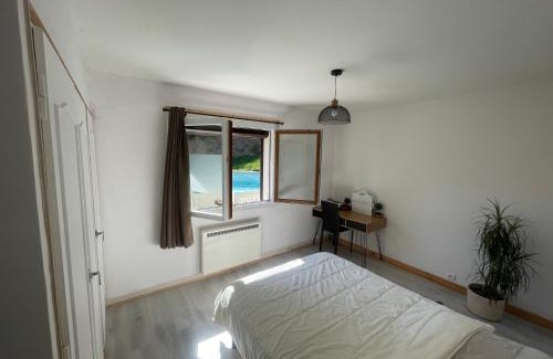 Verrens-Arvey Apartment | Cozy Home Stay in a Peaceful Setting, Perfect for Families