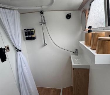 Montargis Boat Rental | Cocon sur l eau