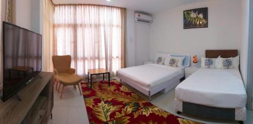 Bandar Seri Begawan House | Coconut Bay Lodge: Family-Friendly Retreat with Breakfast Included