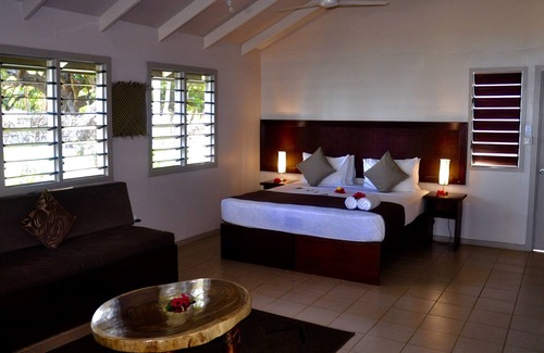 Tavewa Island Hotel | Relax at Coconut Beach Resort: Guest Rated 10/10 Experience