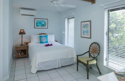Estate Enighed Apartment | Beachfront Bliss at Coconut Coast Villas - Rated 8.6/10